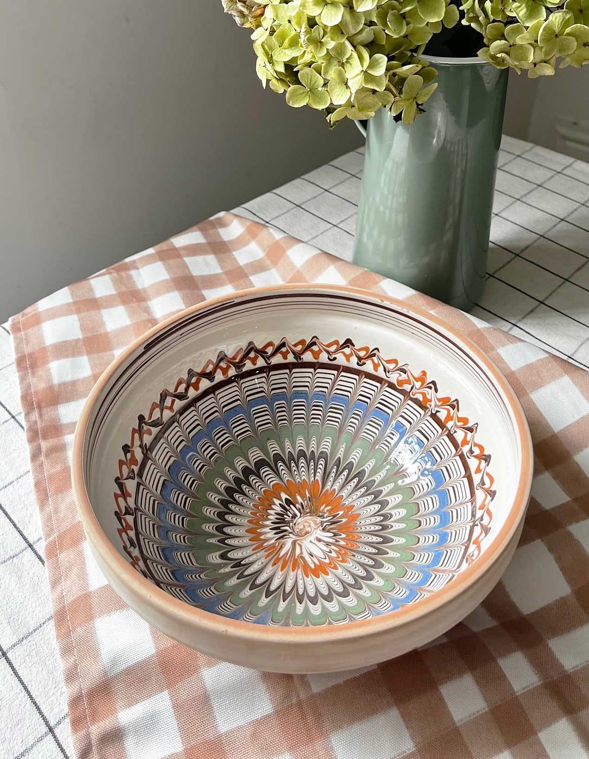 handmade and handpainted artisinal romanian bowl