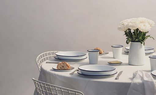 falcon dinner table setting