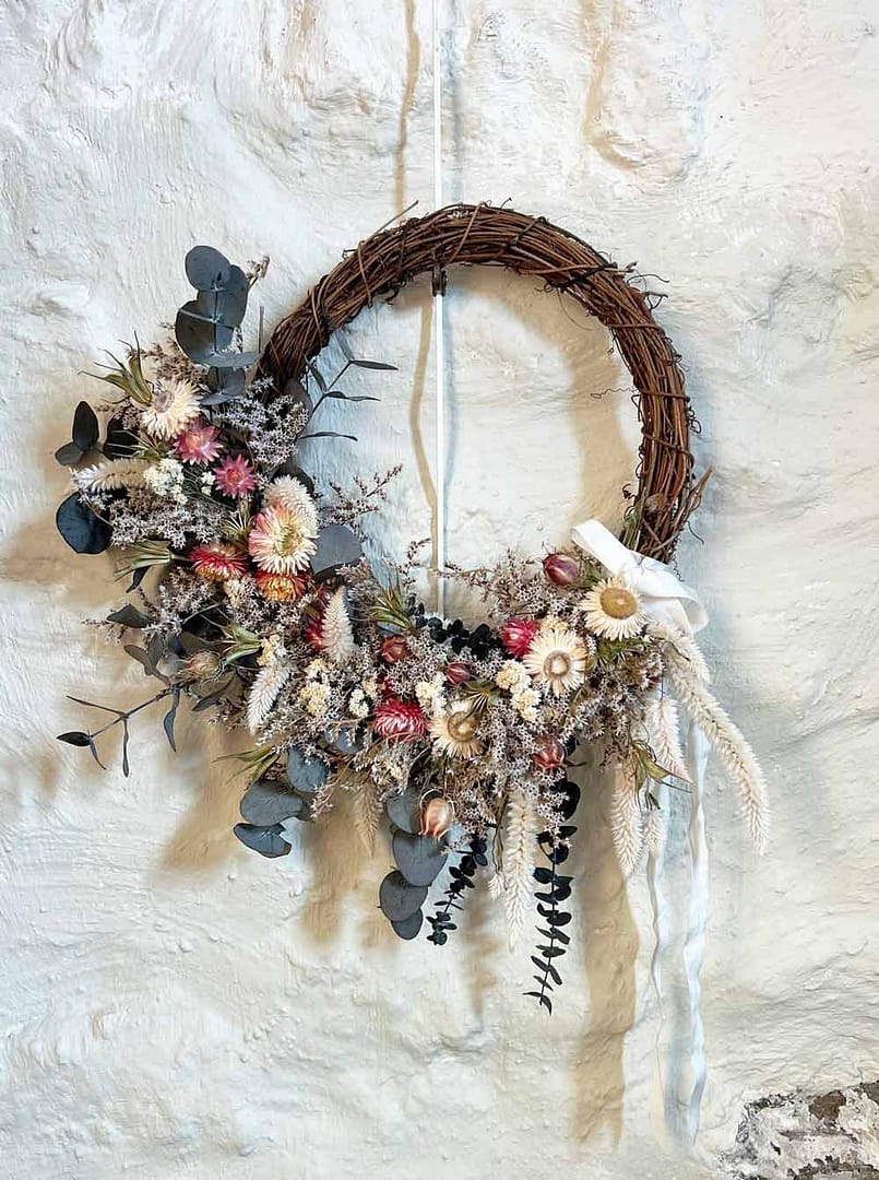 dried flower xmas wreath